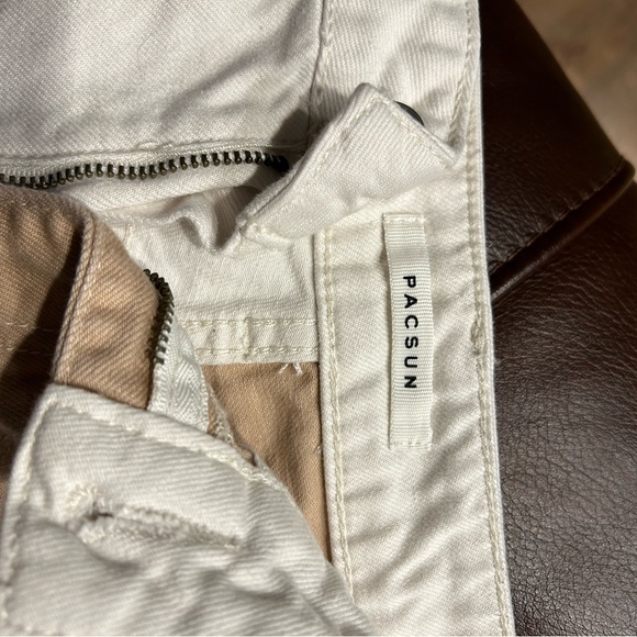 PacSun shorts size 23, Excellent Condition - Picture 4 of 4